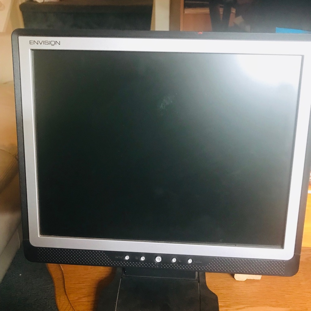 Computer Monitor - Picture 2 of 3